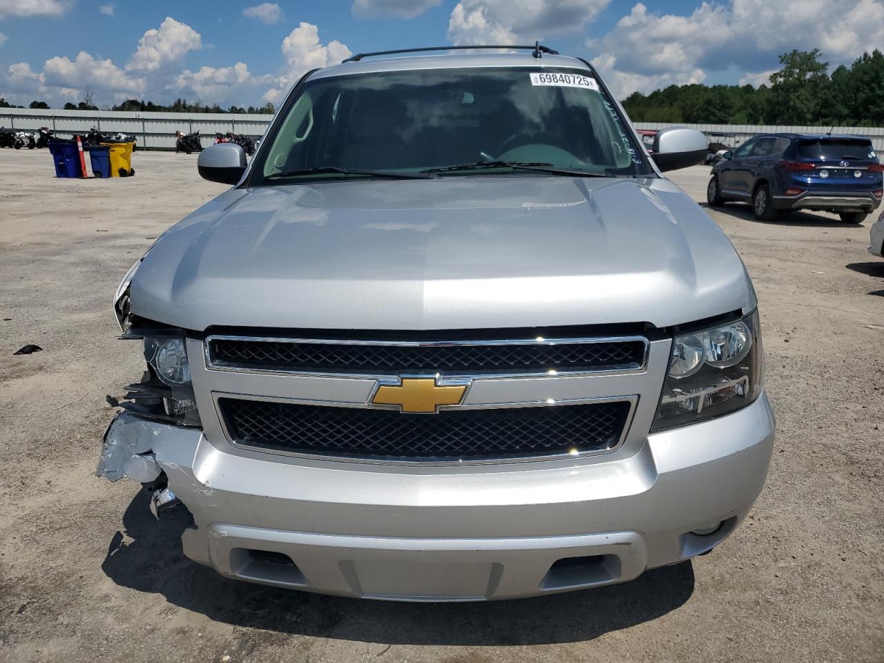 2013 CHEVROLET Tahoe