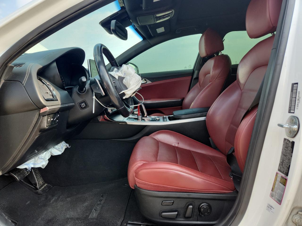 2021 KIA Stinger