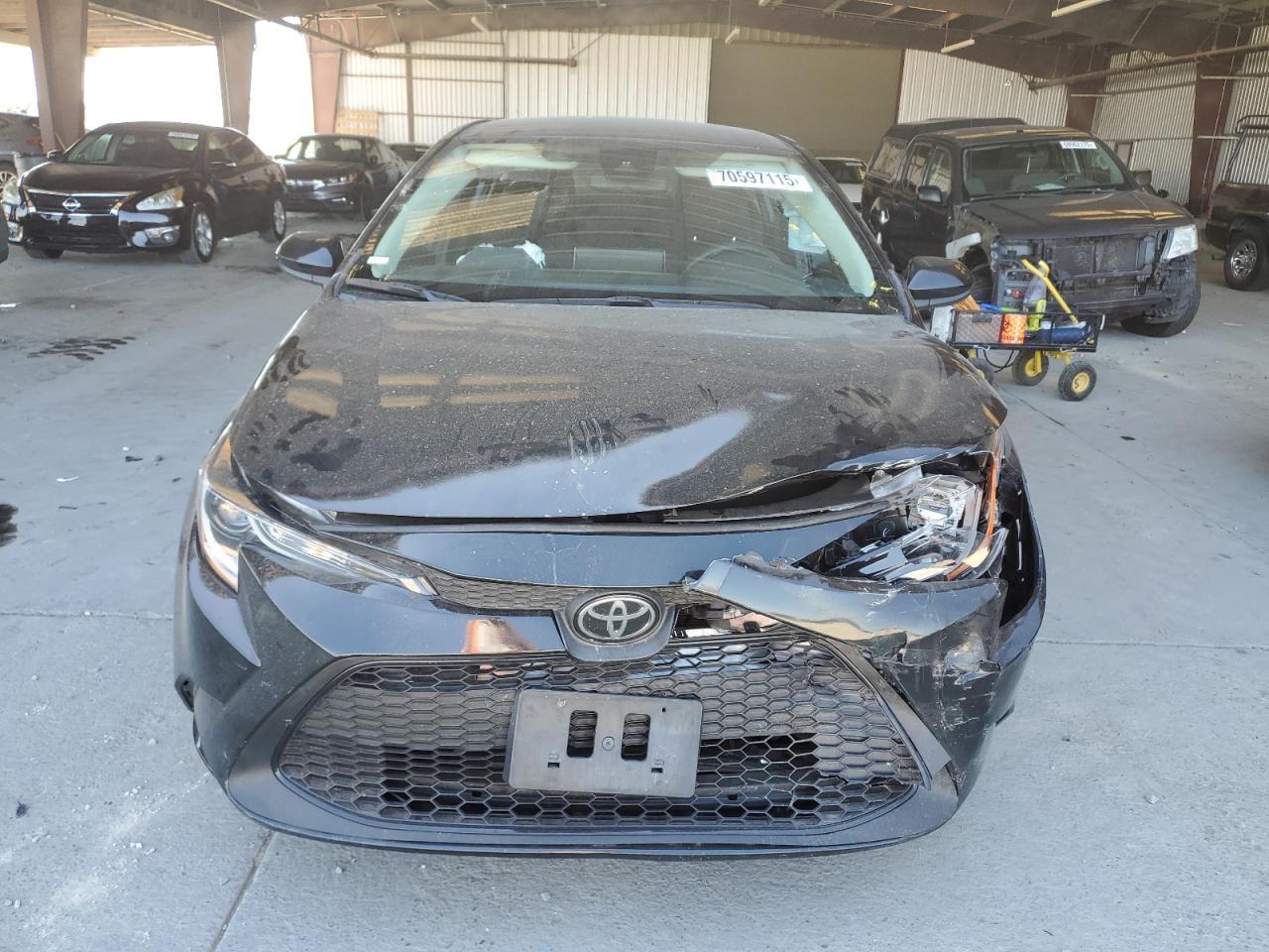 2021 TOYOTA COROLLA