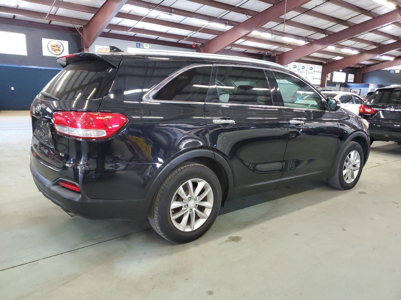 2017 KIA SORENTO