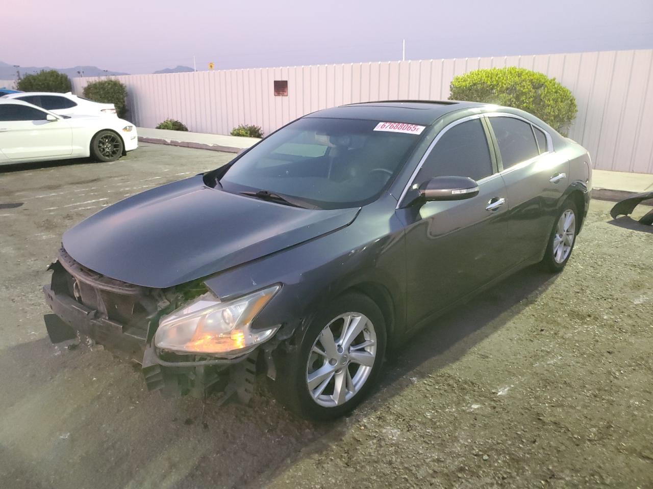 2012 NISSAN Maxima