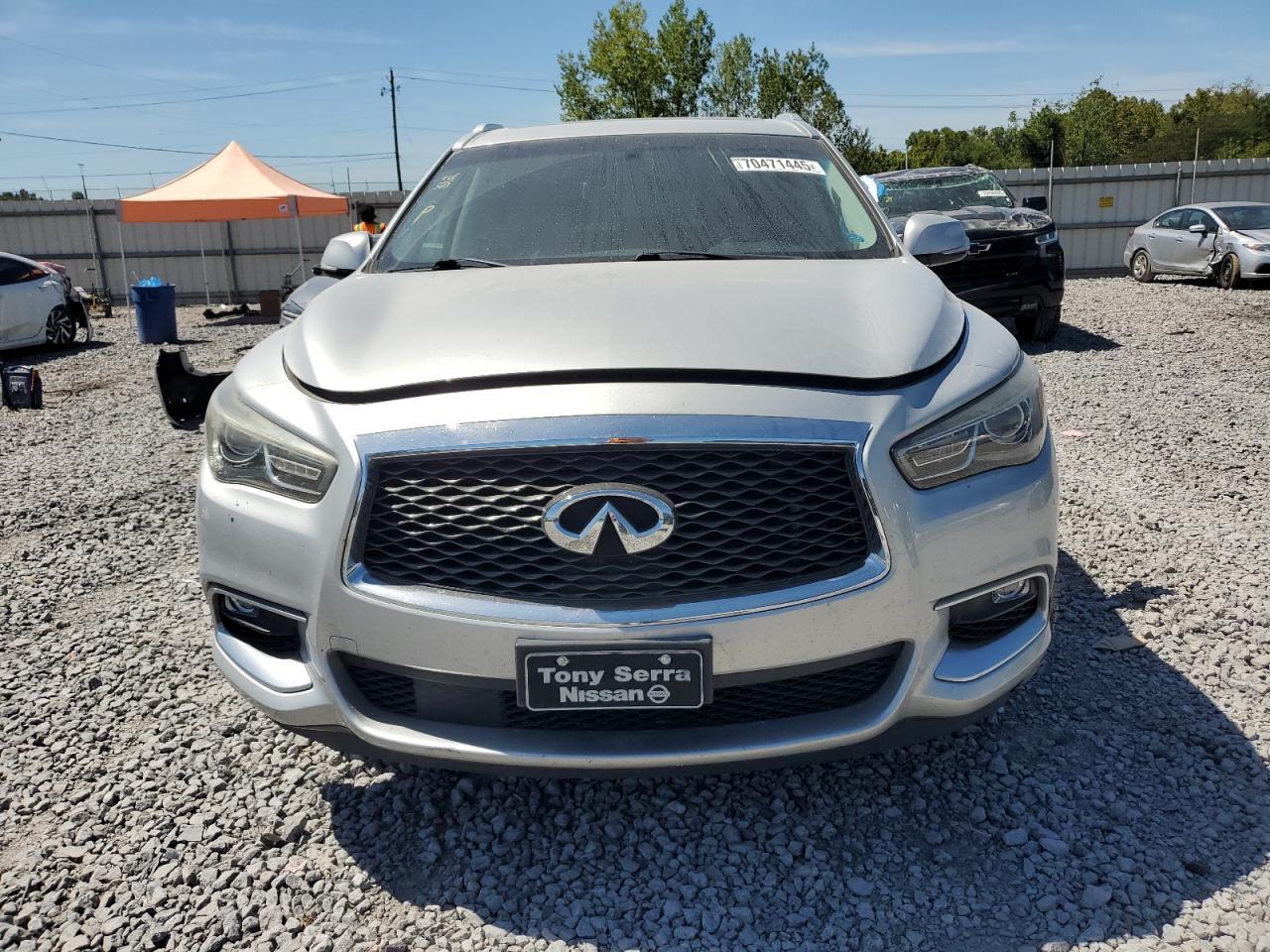 2016 INFINITI QX60