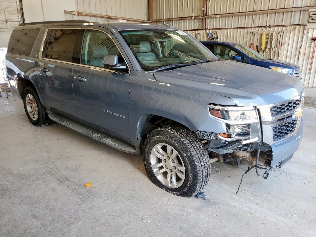 2016 CHEVROLET Suburban