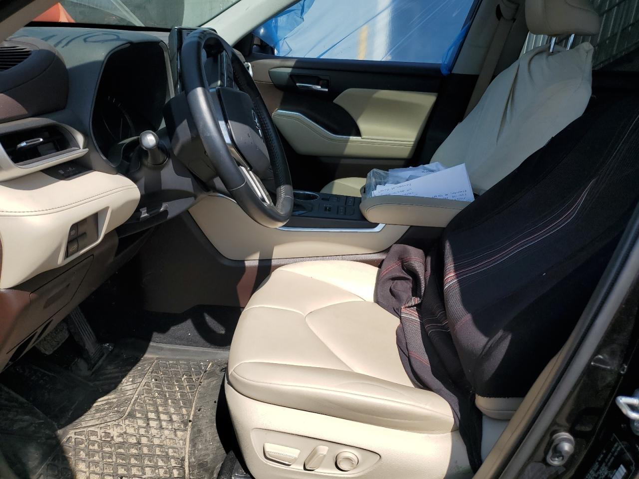 2021 TOYOTA HIGHLANDER