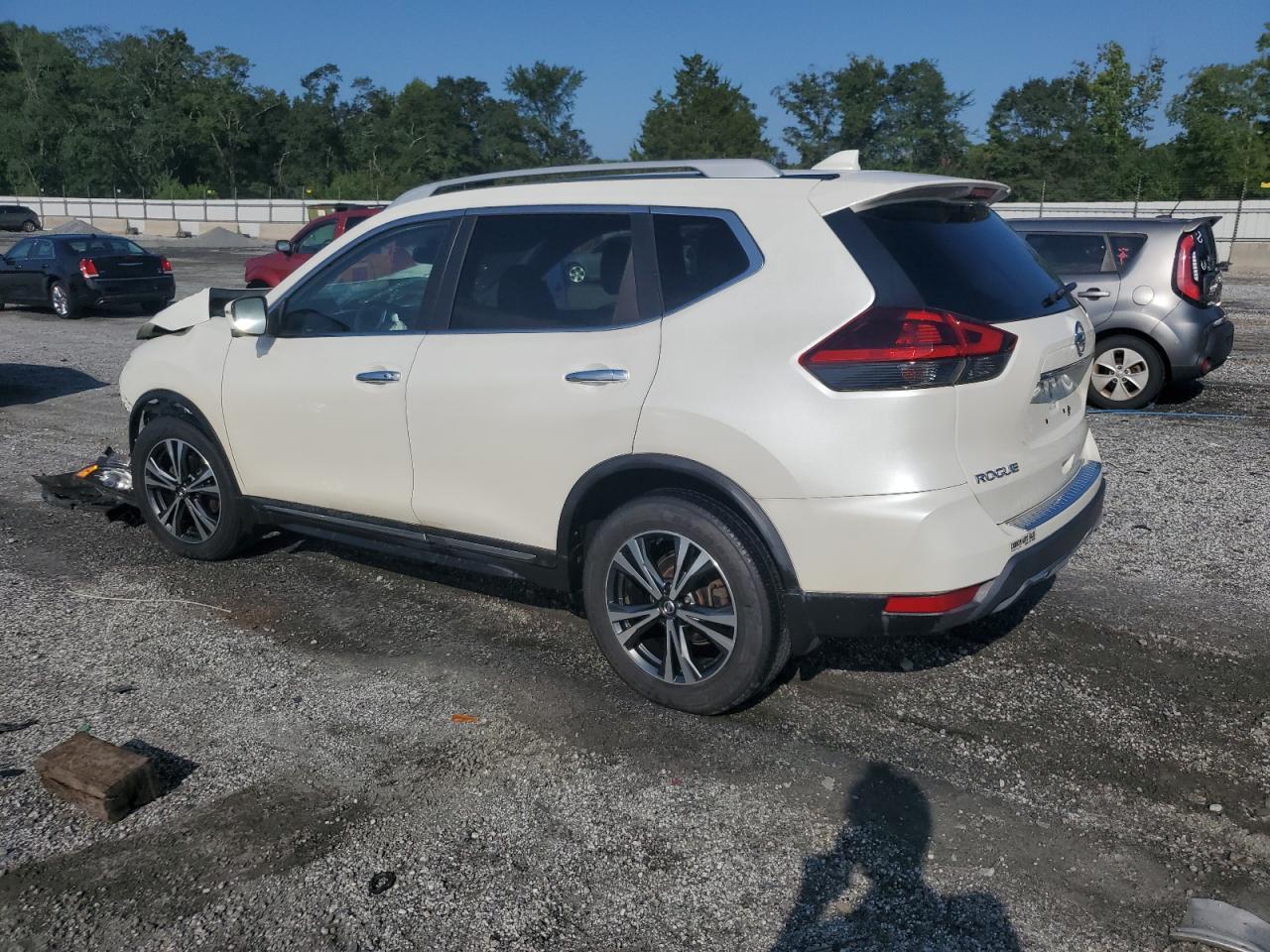 2018 NISSAN ROGUE