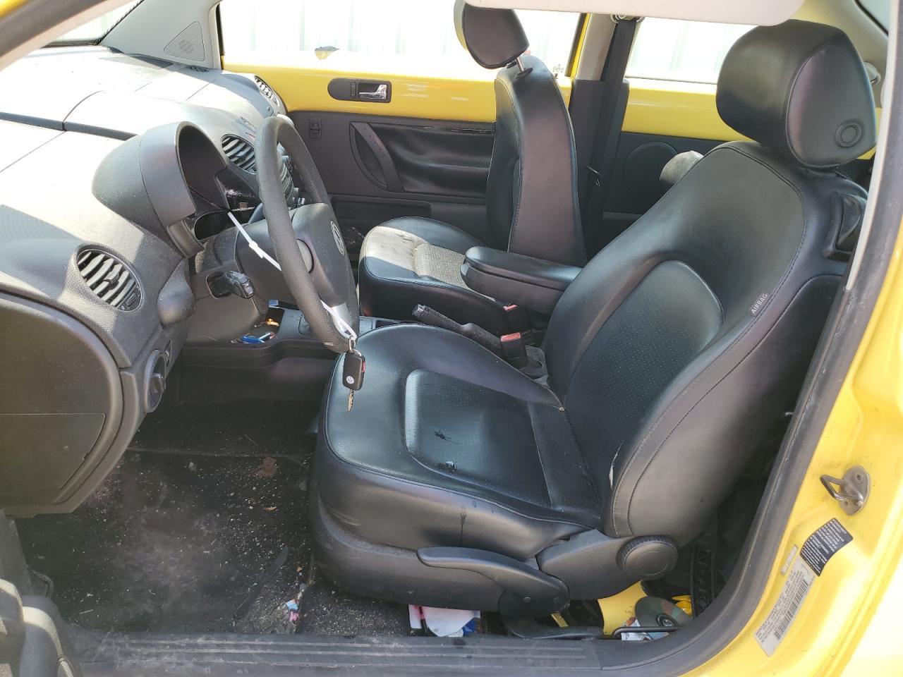 2006 VOLKSWAGEN Beetle