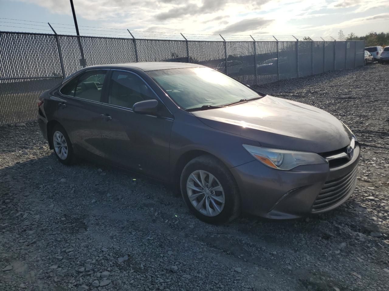 2015 TOYOTA CAMRY