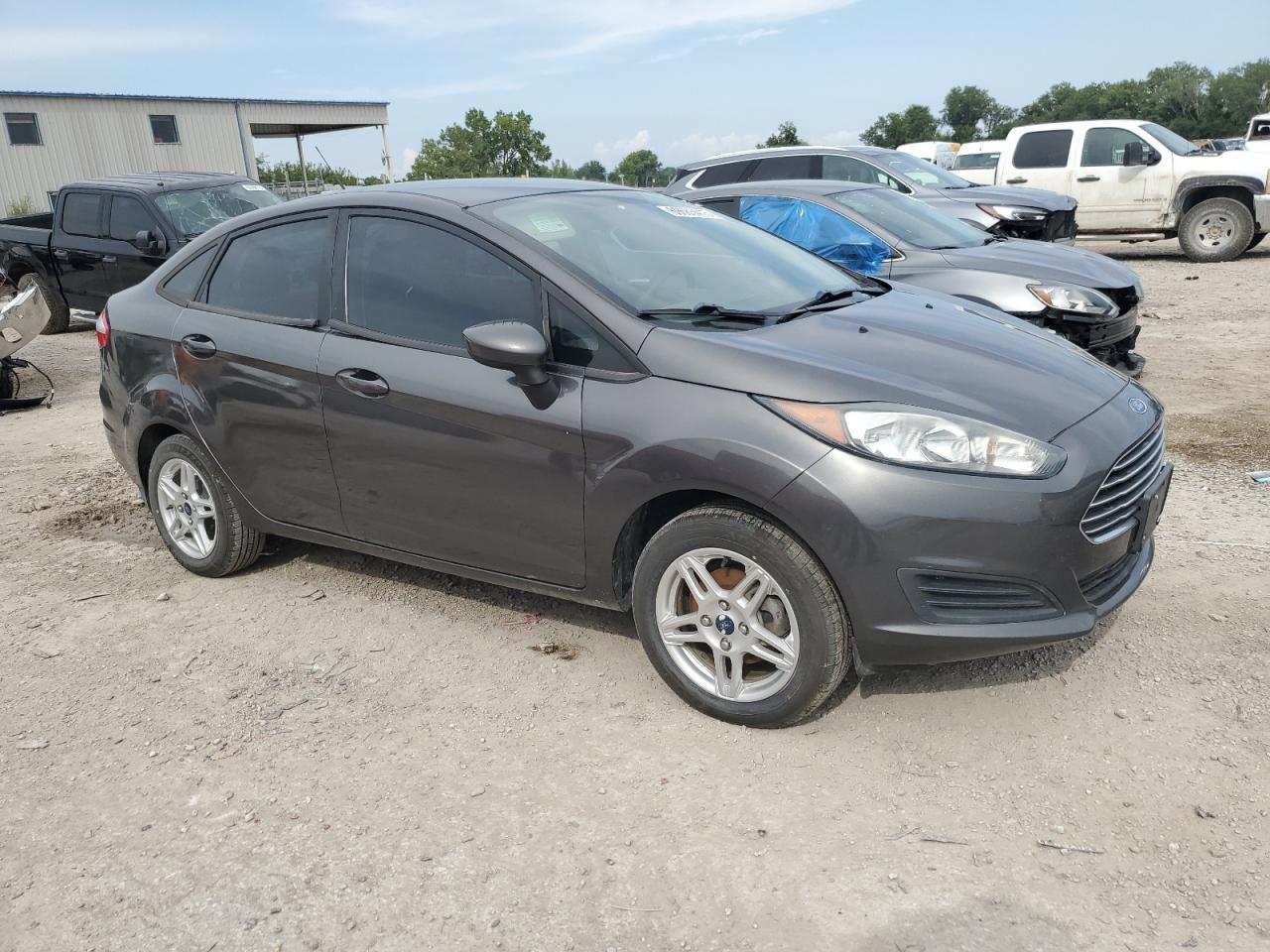 2017 FORD Fiesta