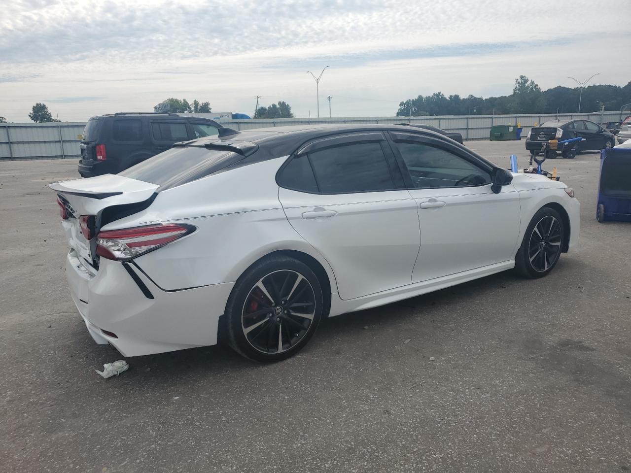 2019 TOYOTA CAMRY