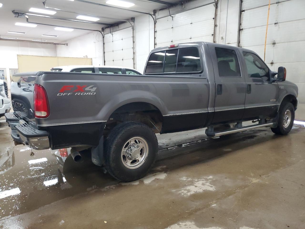 2004 FORD F-350