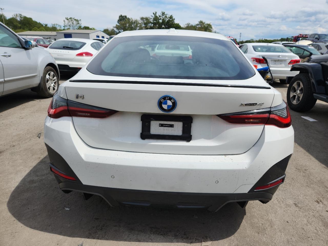 2024 BMW i4