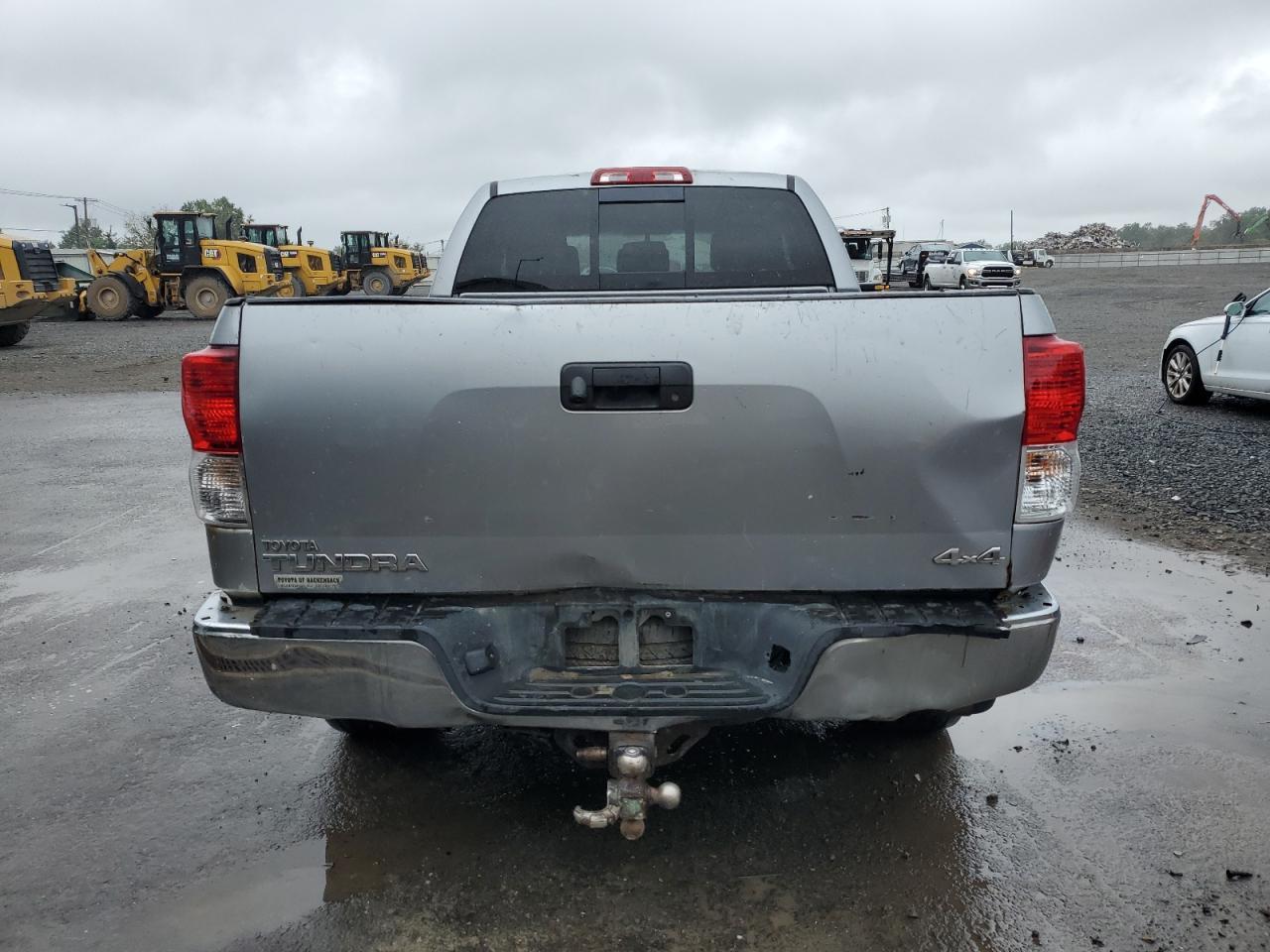 2012 TOYOTA TUNDRA