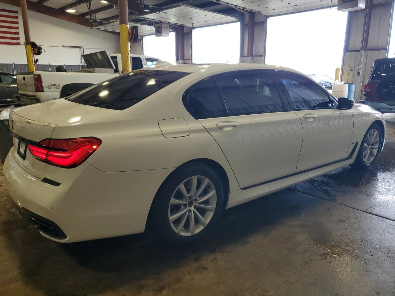 2016 BMW 7 series