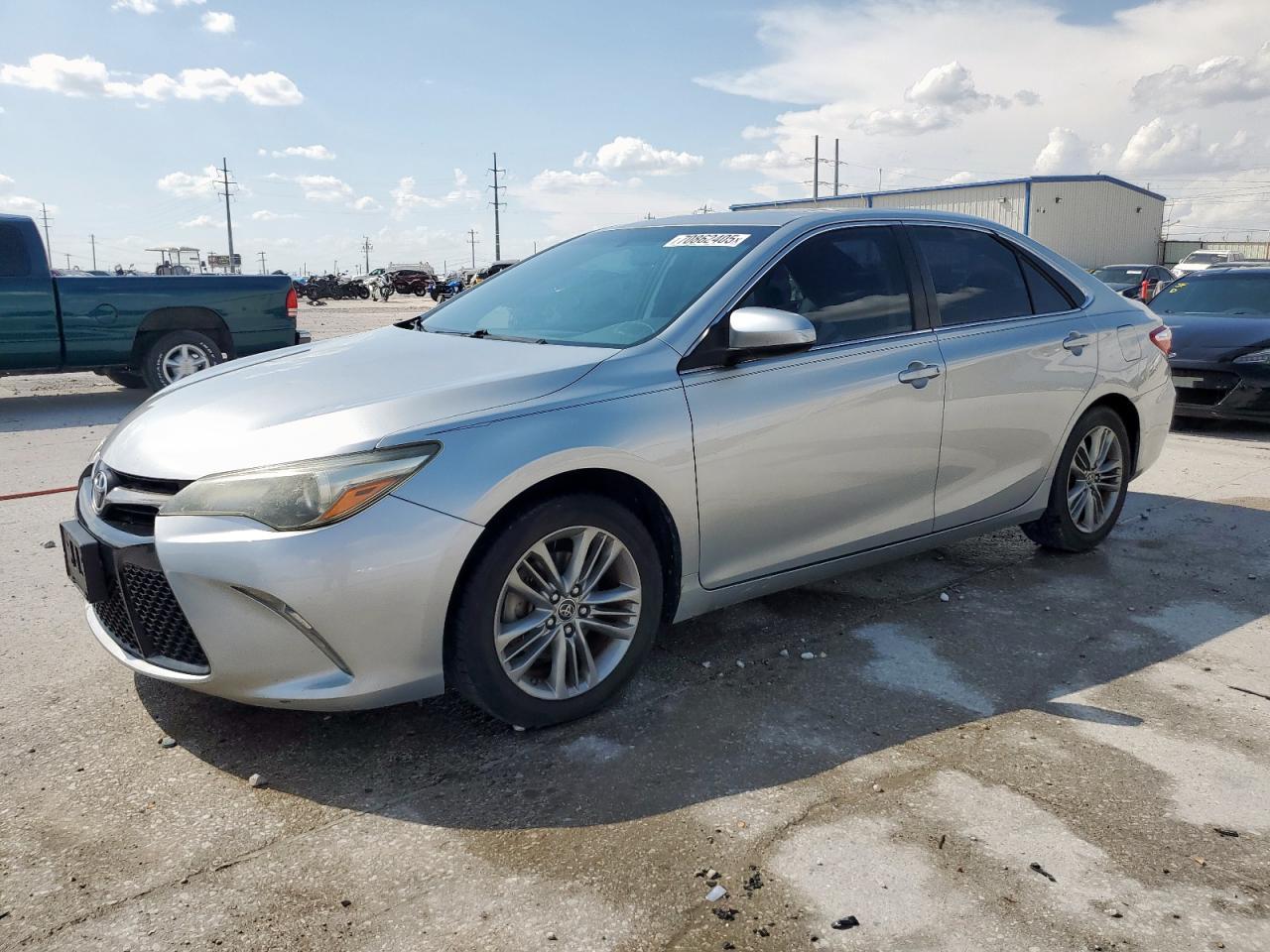 2015 TOYOTA CAMRY
