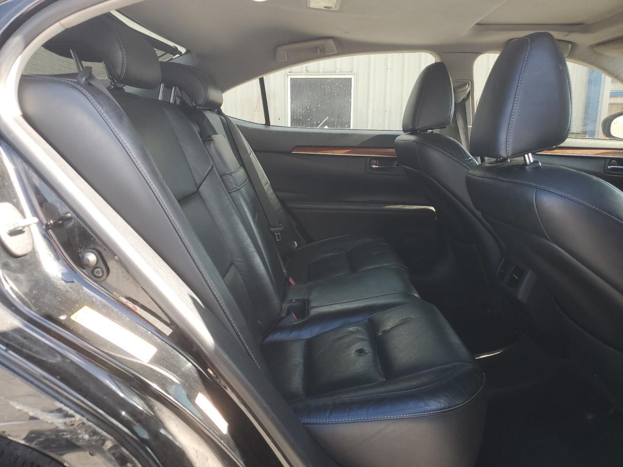 2013 LEXUS ES 300H