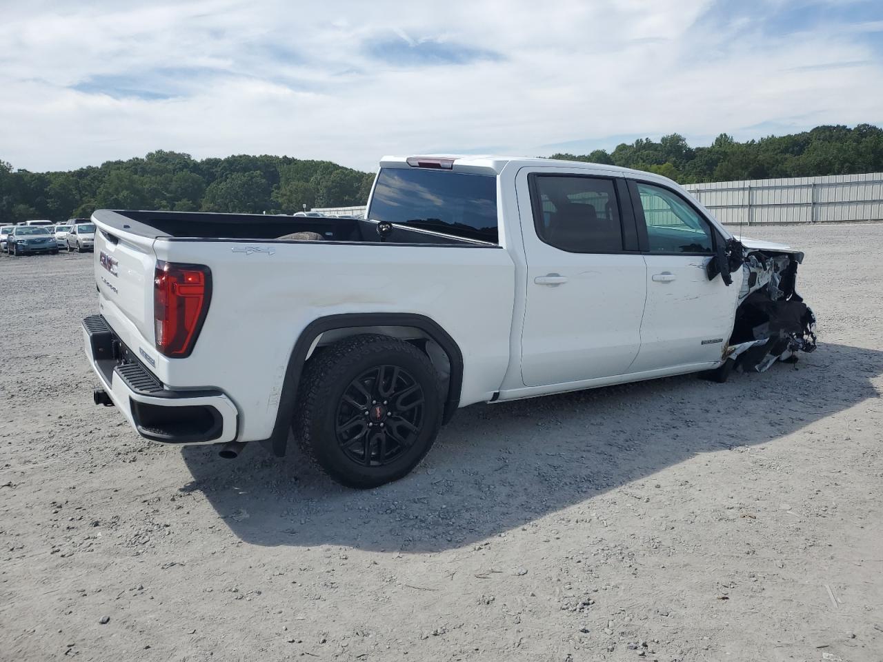 2024 GMC Sierra