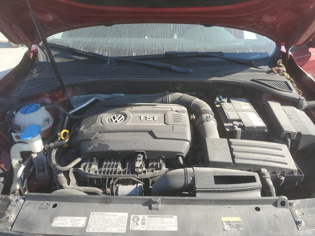 2015 VOLKSWAGEN Passat