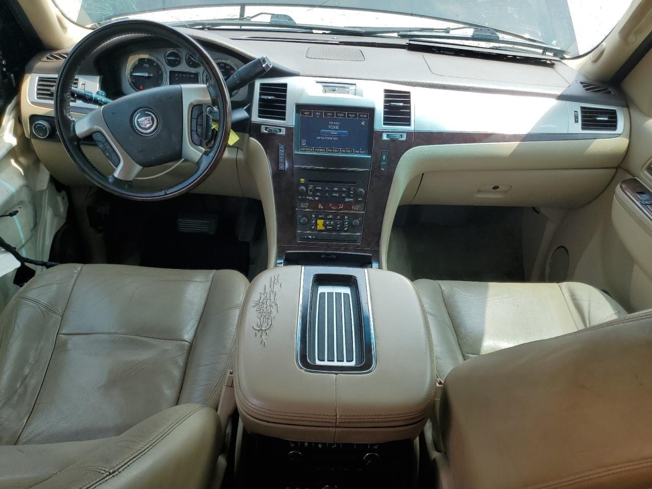 2012 CADILLAC ESCALADE
