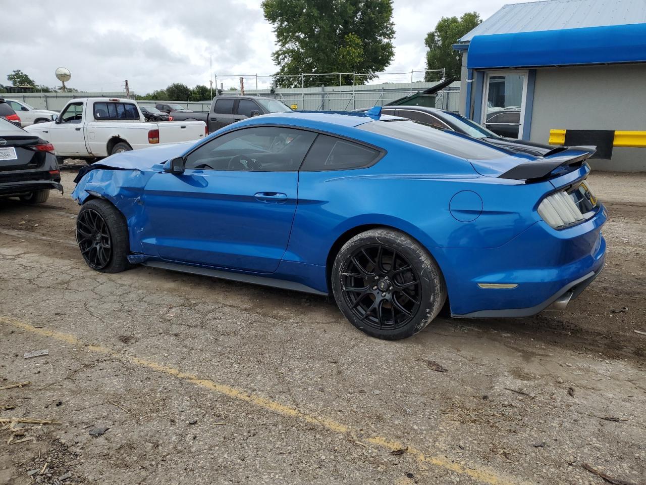 2021 FORD MUSTANG