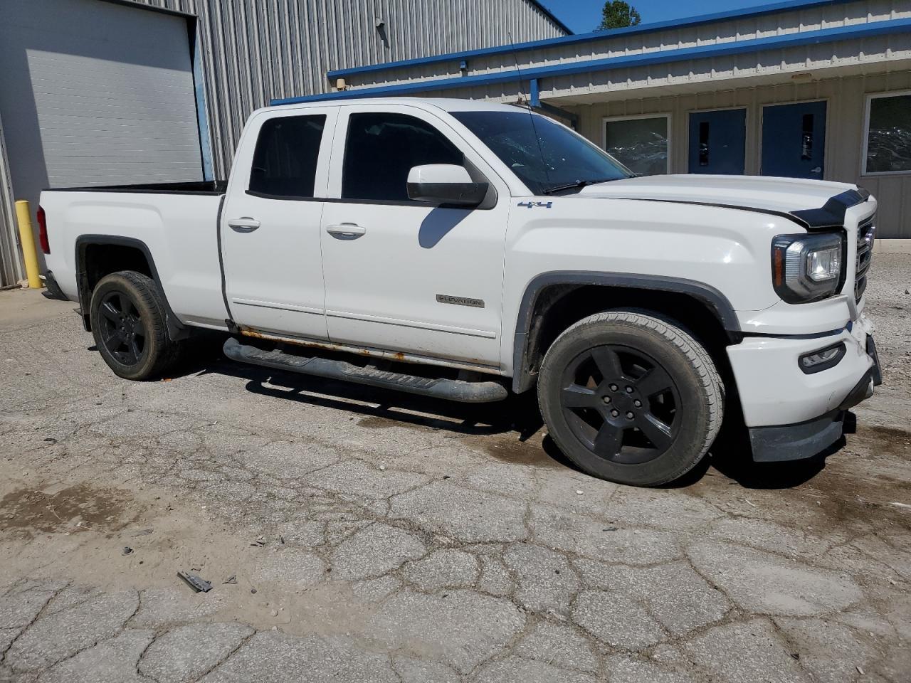 2017 GMC Sierra