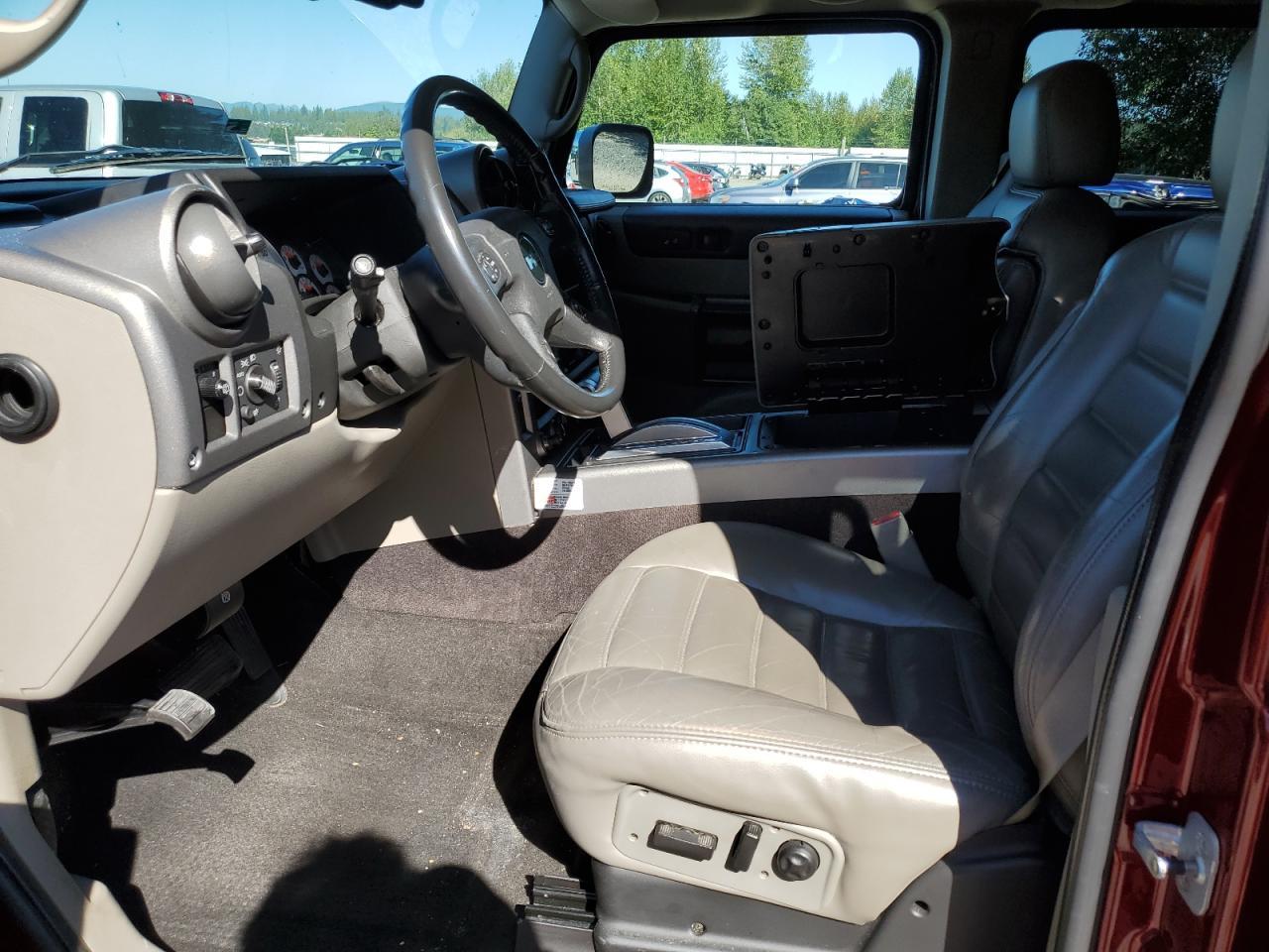 2004 HUMMER H2