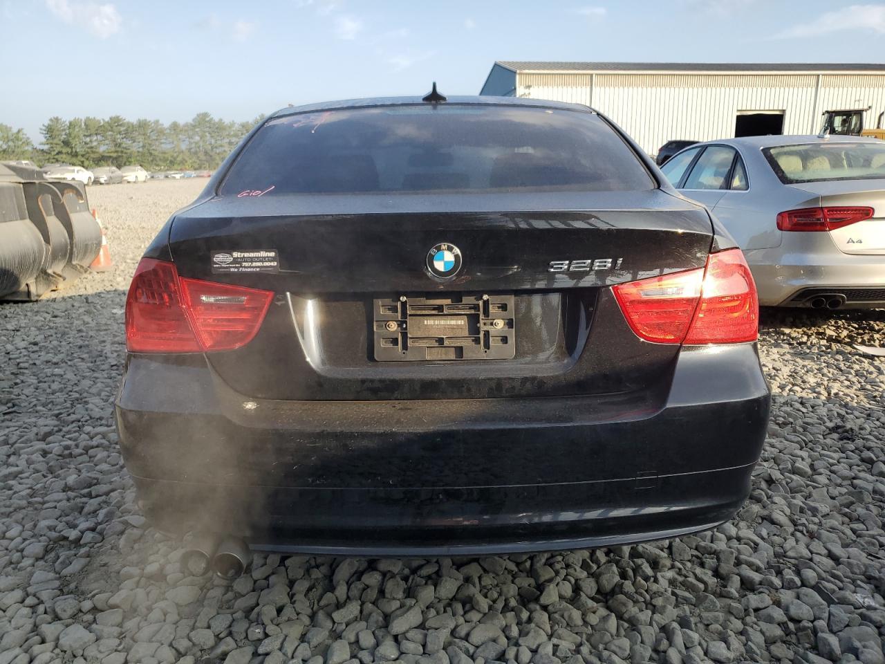 2011 BMW 3 SERIES