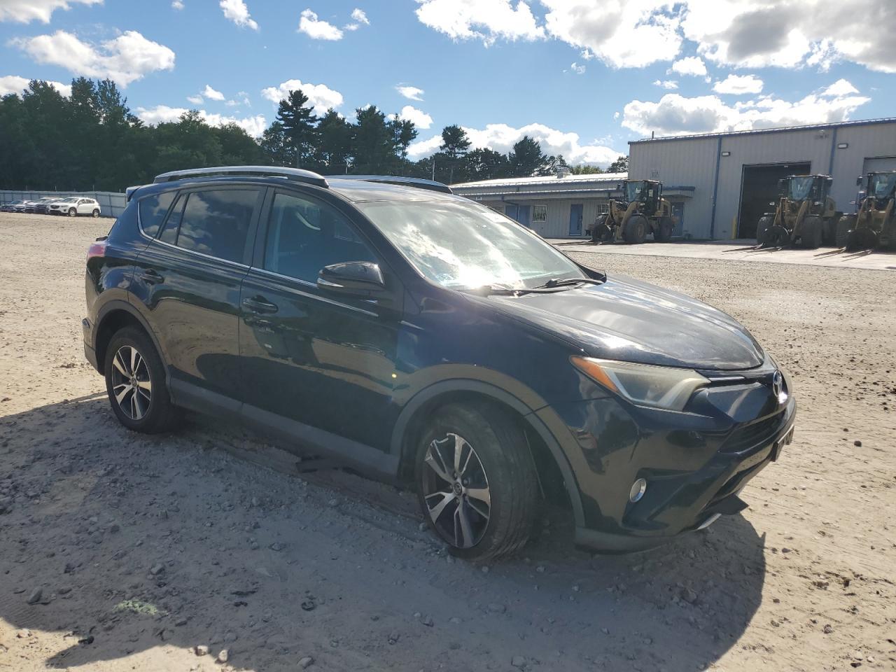 2016 TOYOTA RAV4