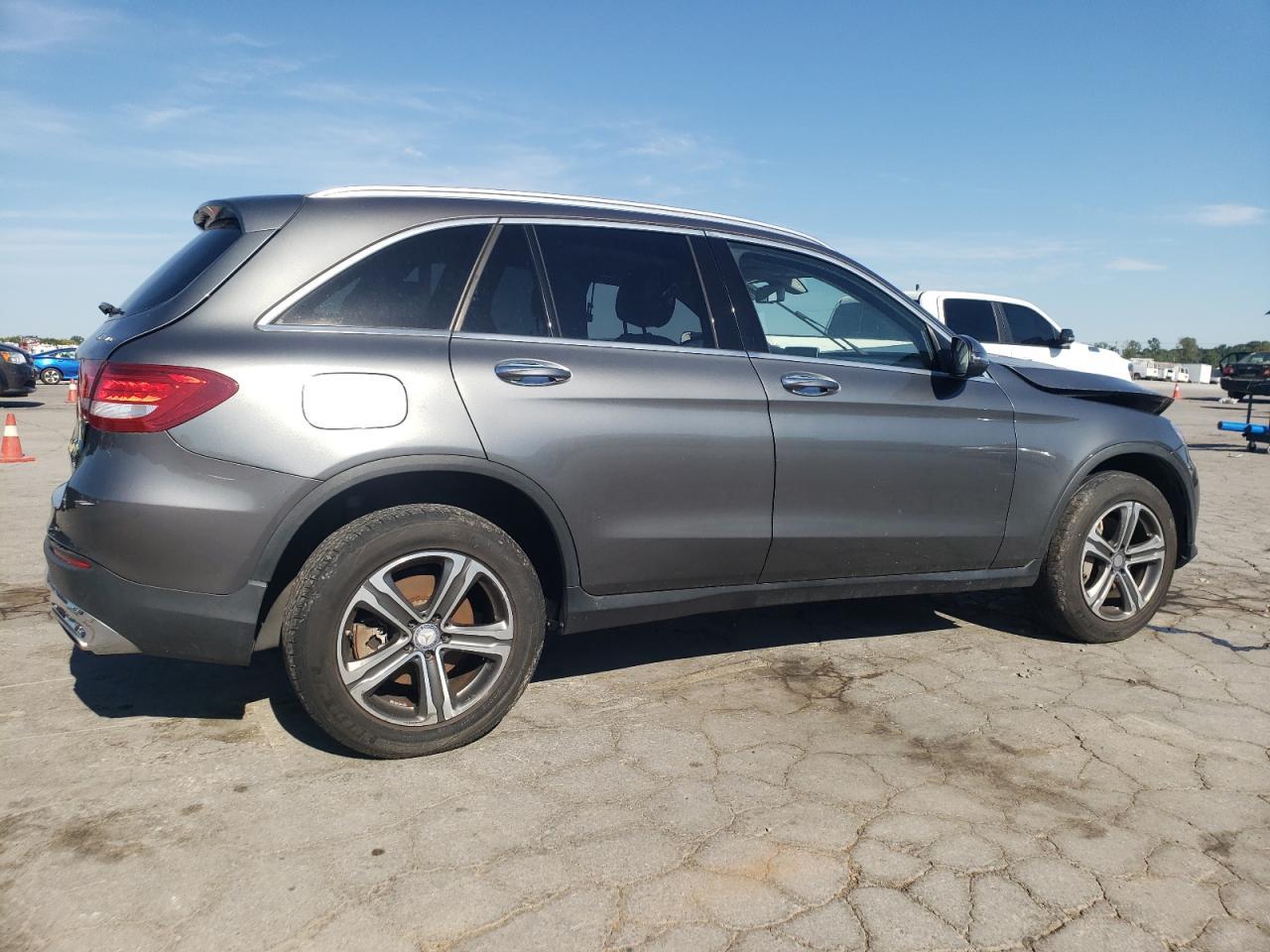 2016 MERCEDES-BENZ GLC-Class