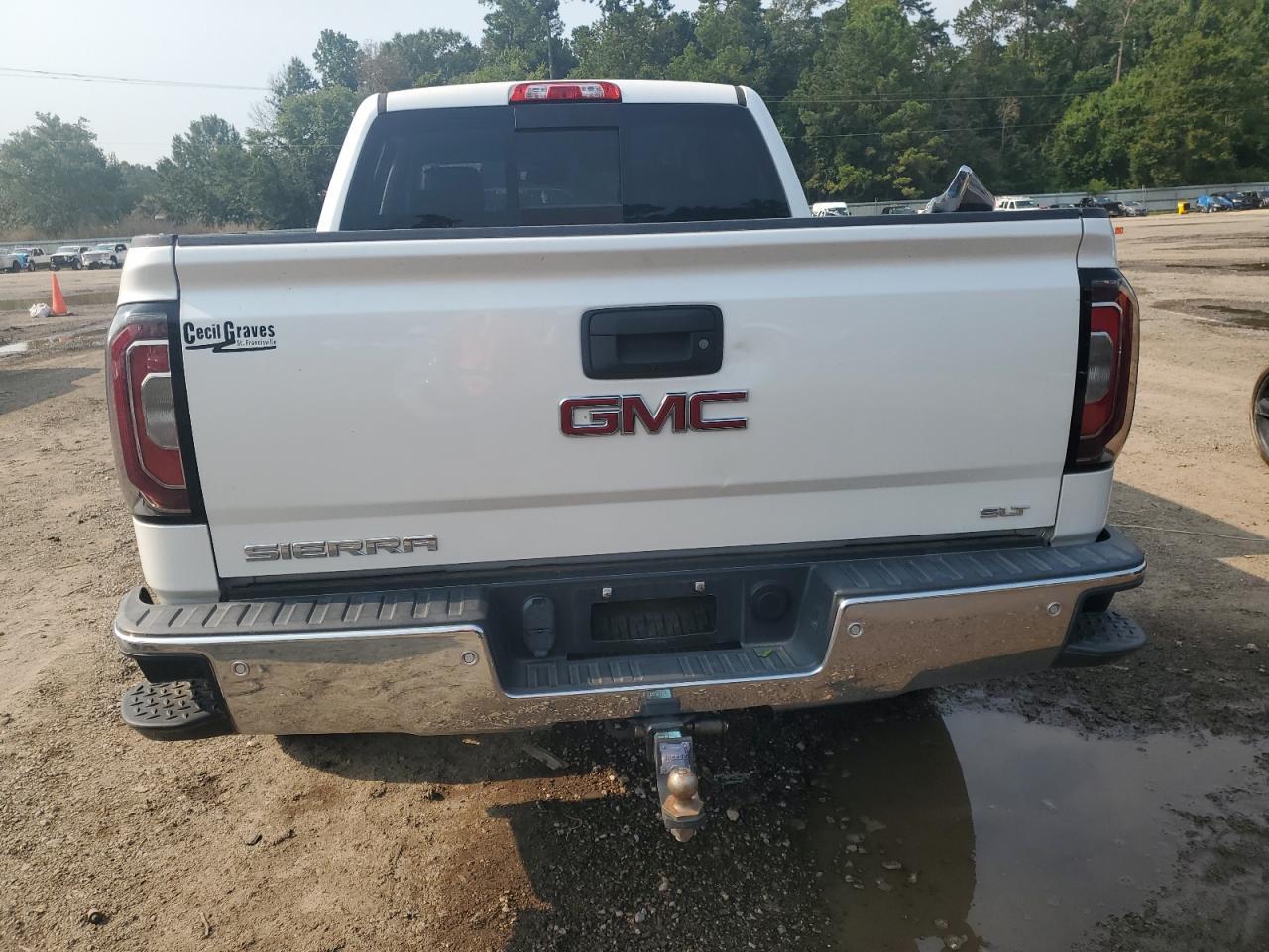 2018 GMC Sierra