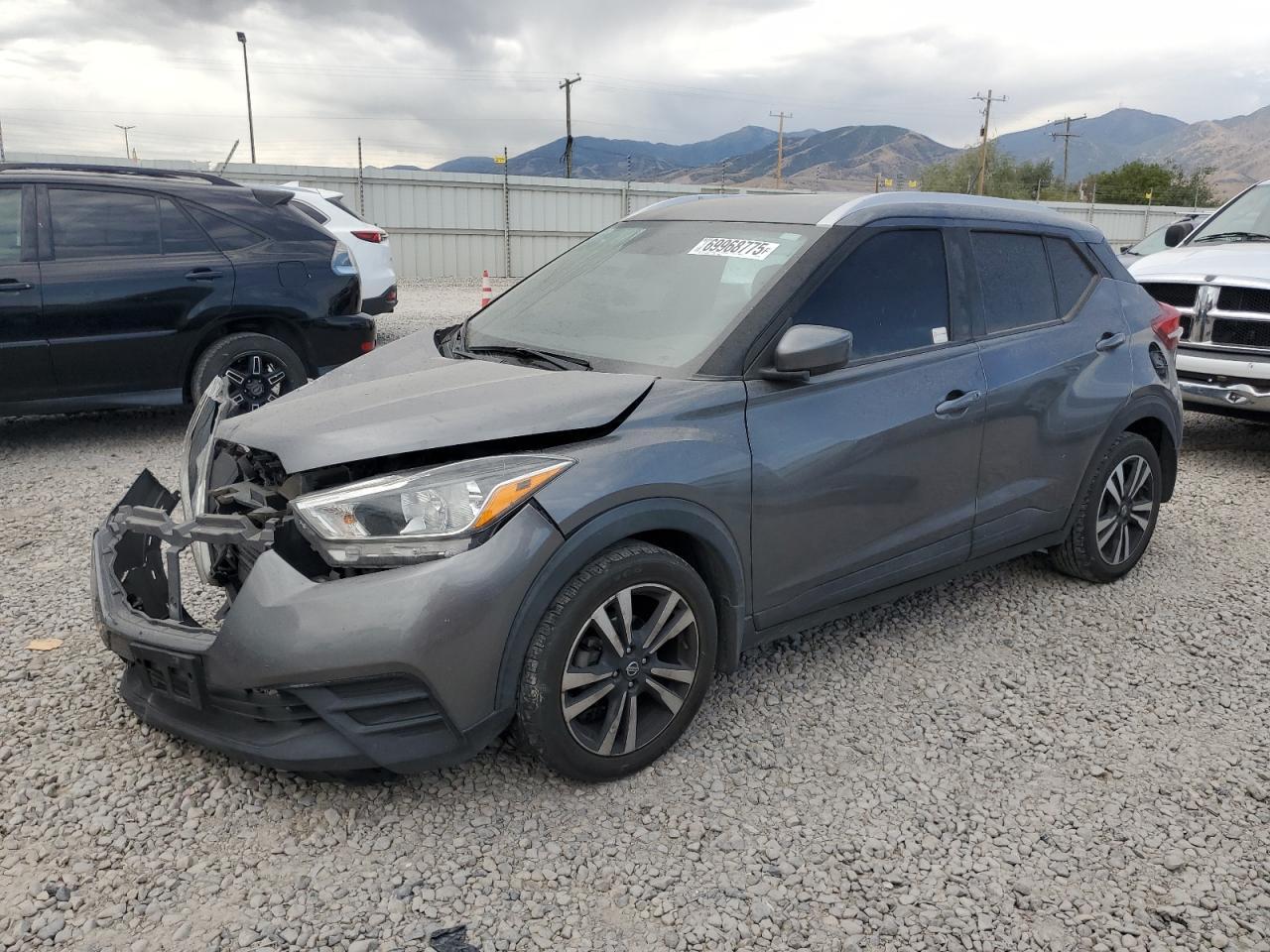 2019 NISSAN KICKS