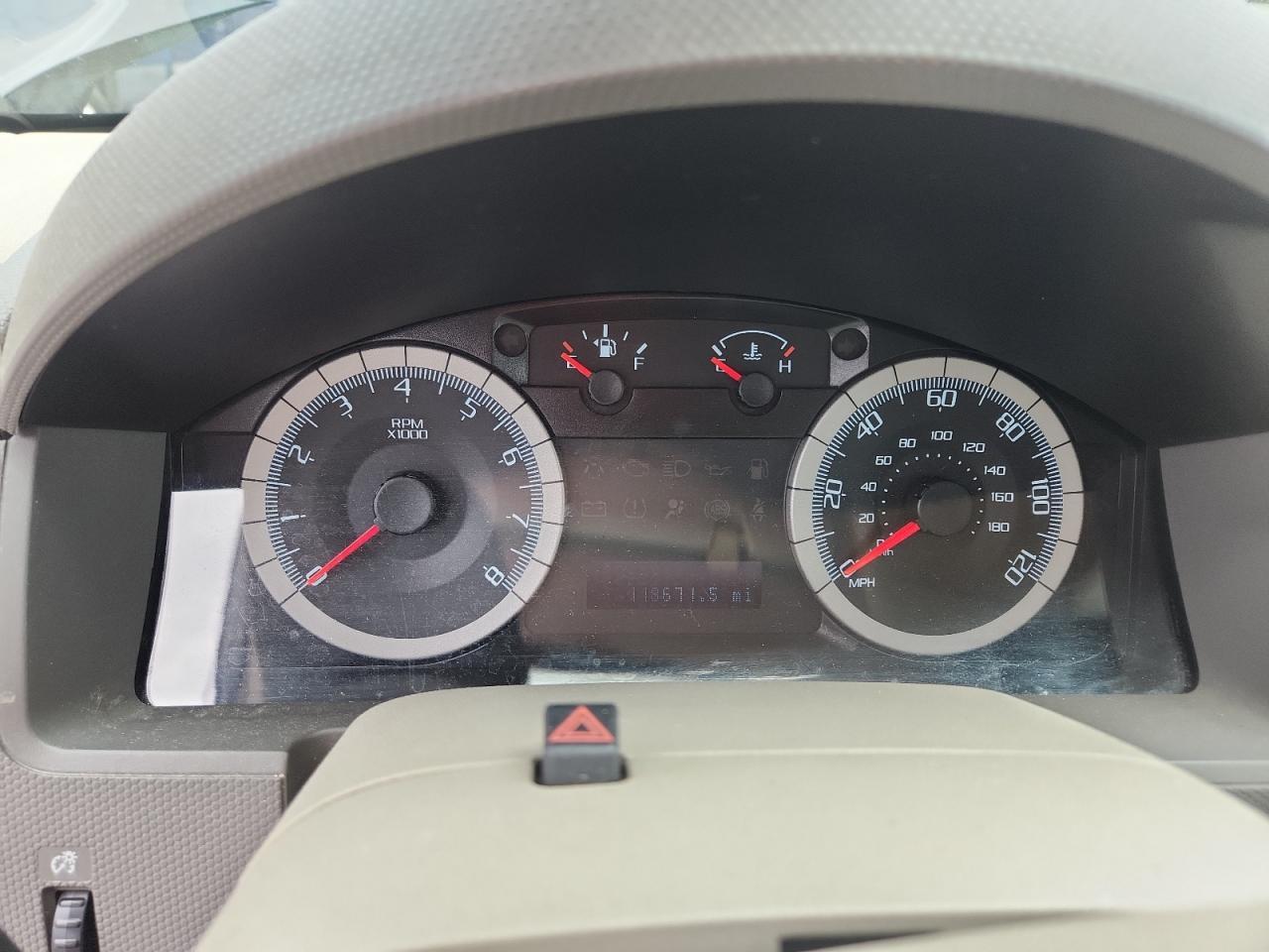 2010 FORD ESCAPE
