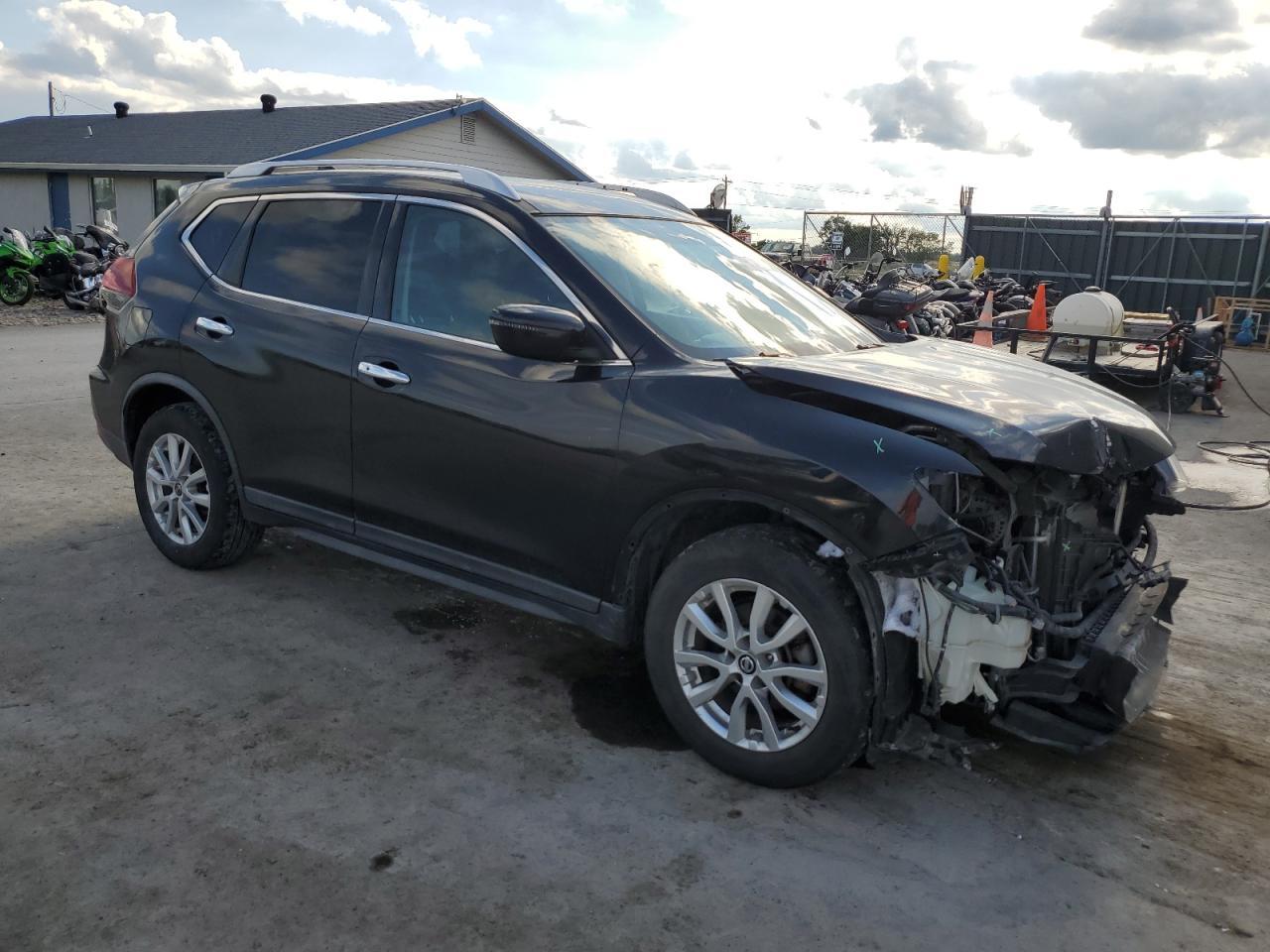 2018 NISSAN ROGUE