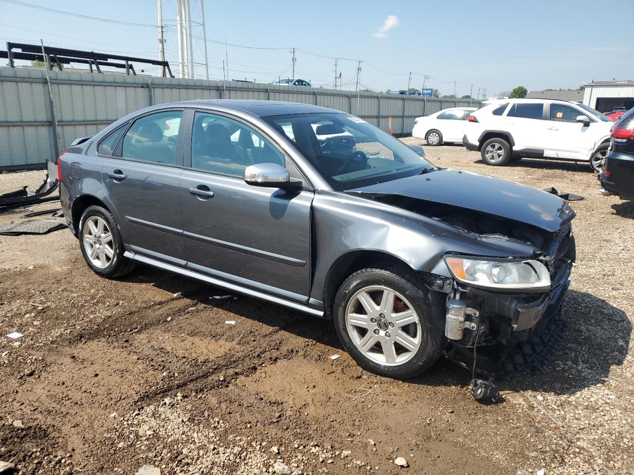 2009 VOLVO S40