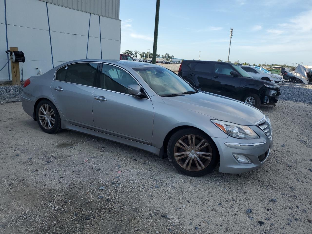 2012 HYUNDAI GENESIS
