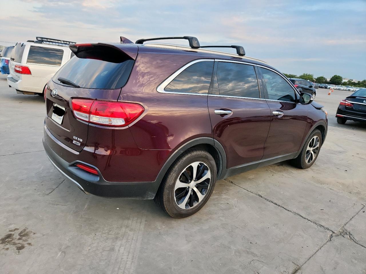 2017 KIA SORENTO