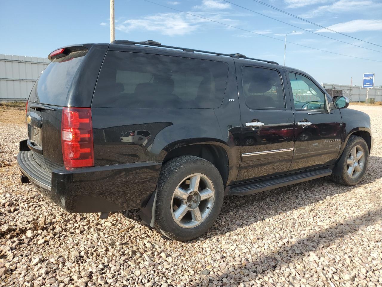 2014 CHEVROLET Suburban