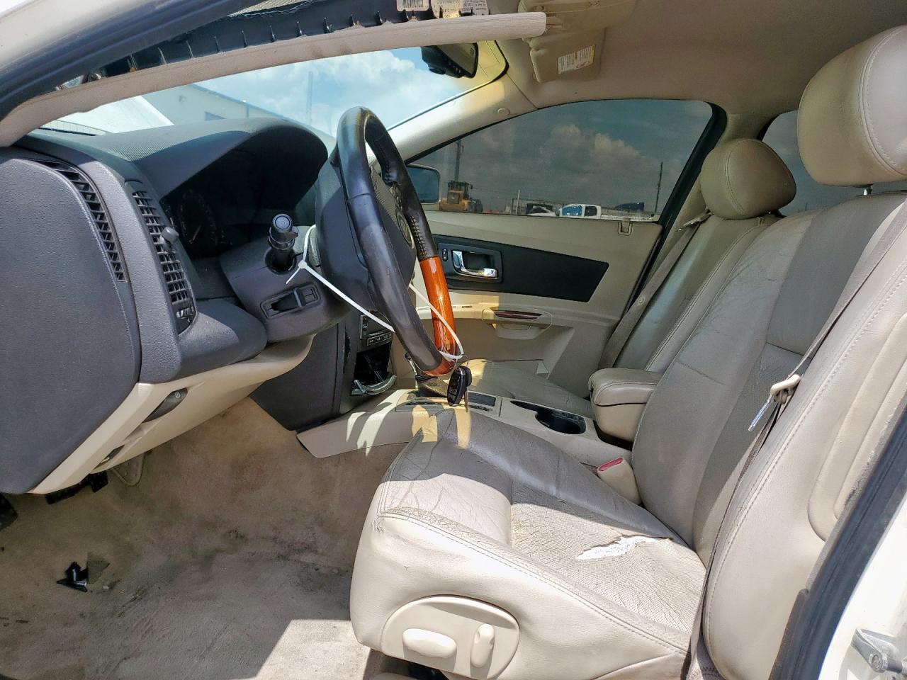 2004 CADILLAC CTS