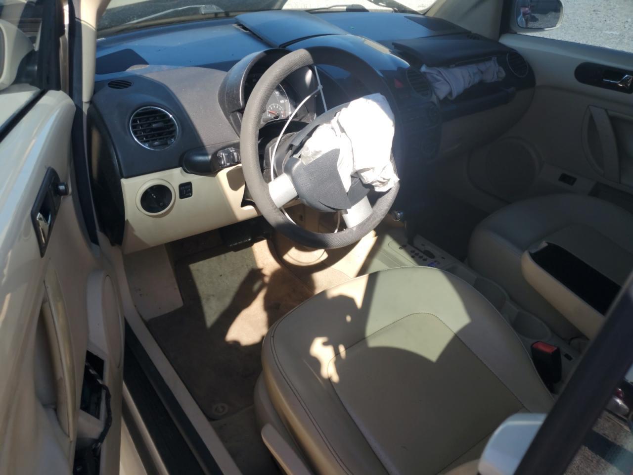 2006 VOLKSWAGEN Beetle