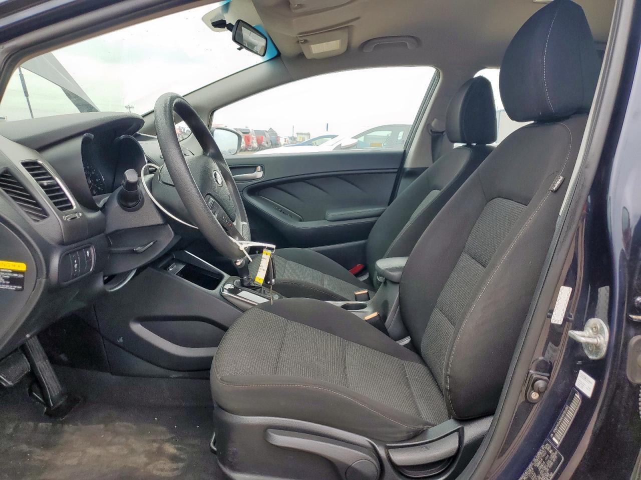 2017 KIA FORTE