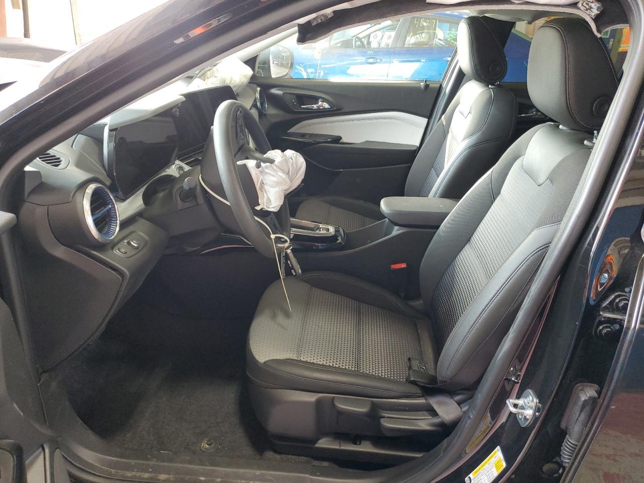 2025 CHEVROLET TRAX