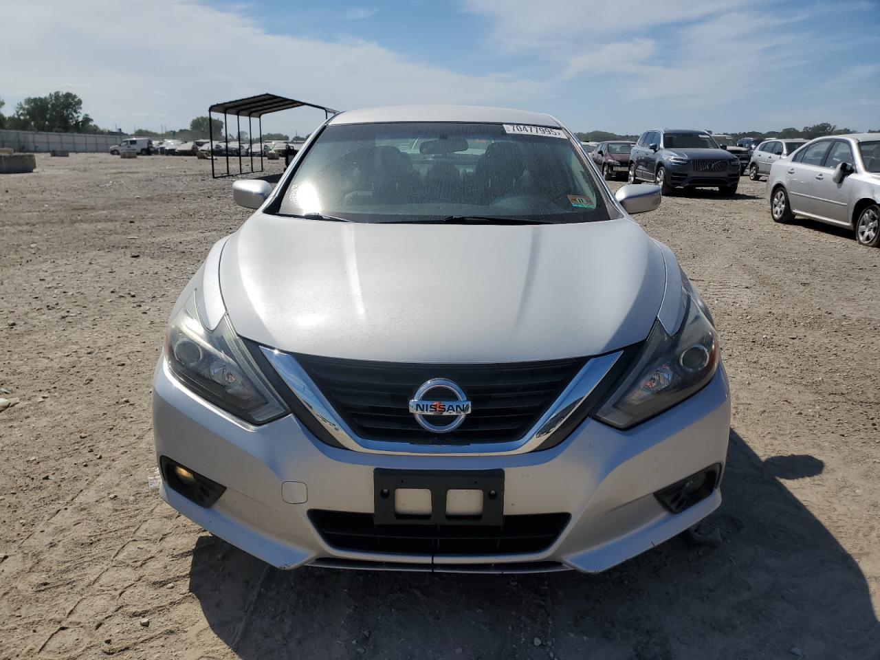 2017 NISSAN ALTIMA