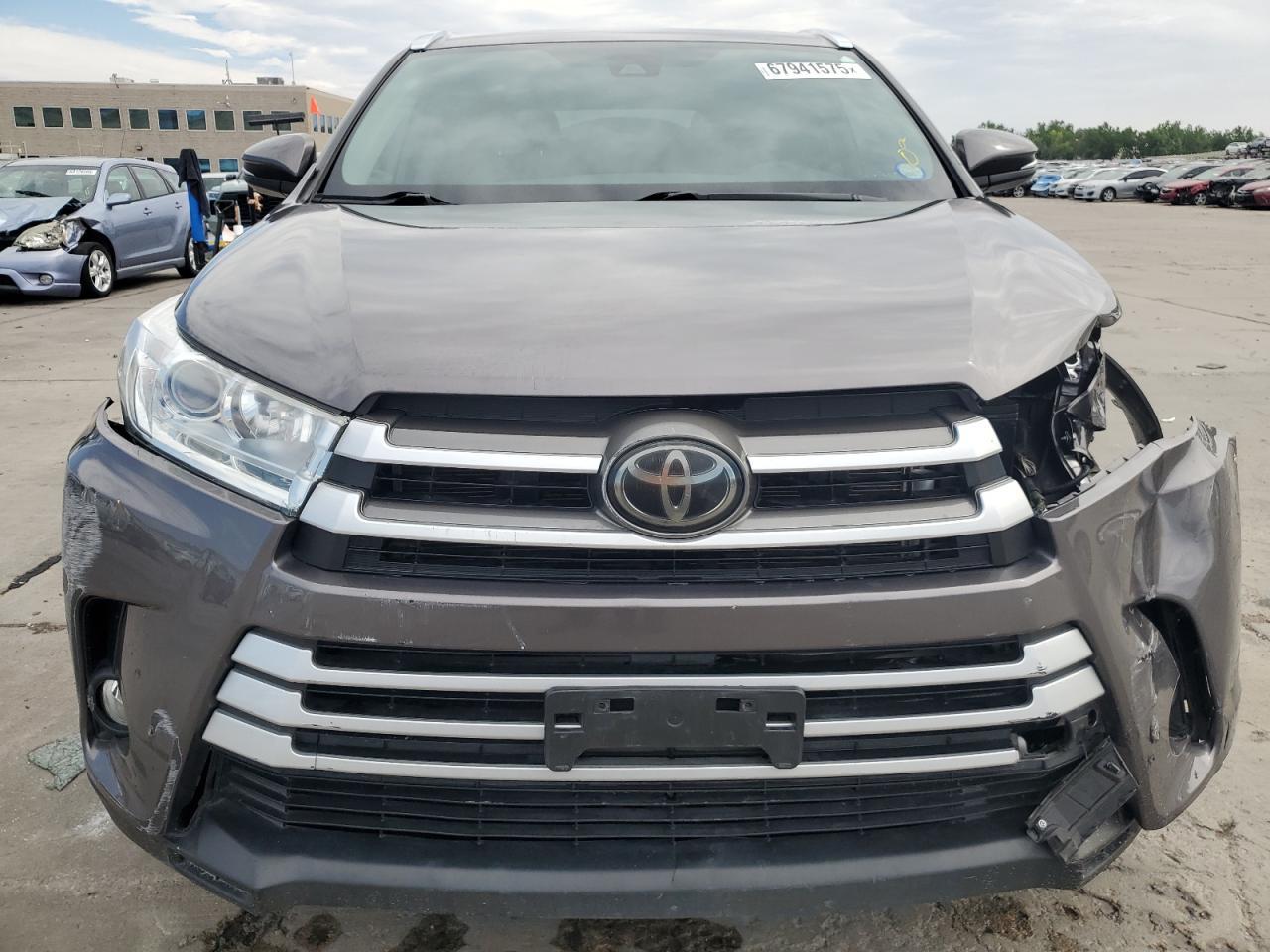 2019 TOYOTA HIGHLANDER