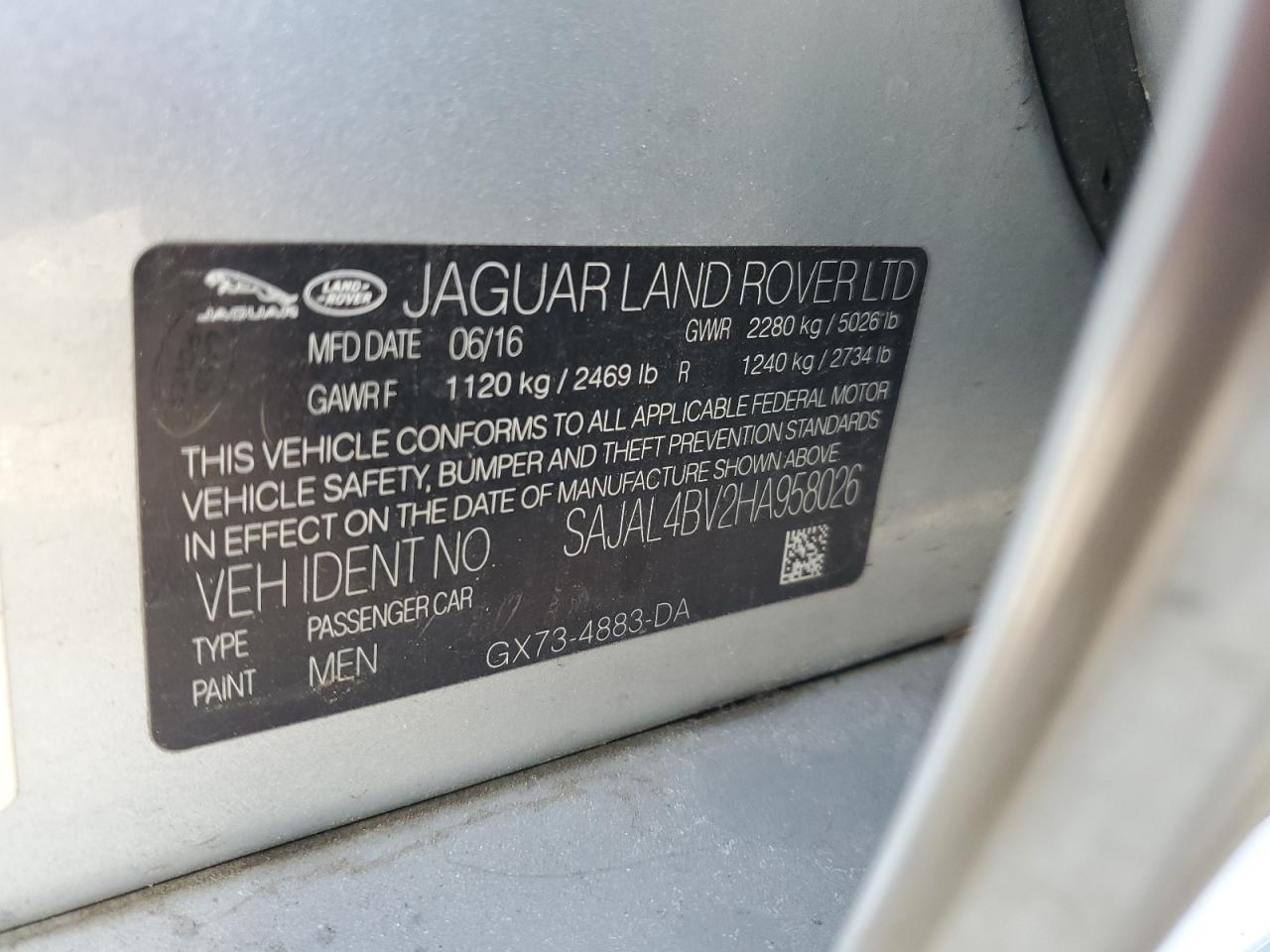 2017 JAGUAR XE