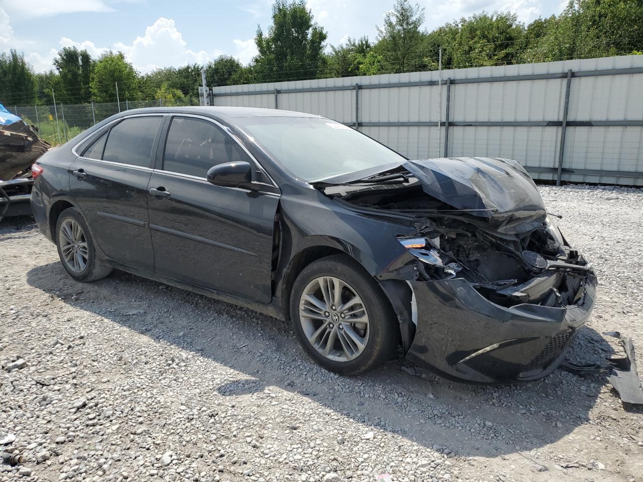 2017 TOYOTA CAMRY