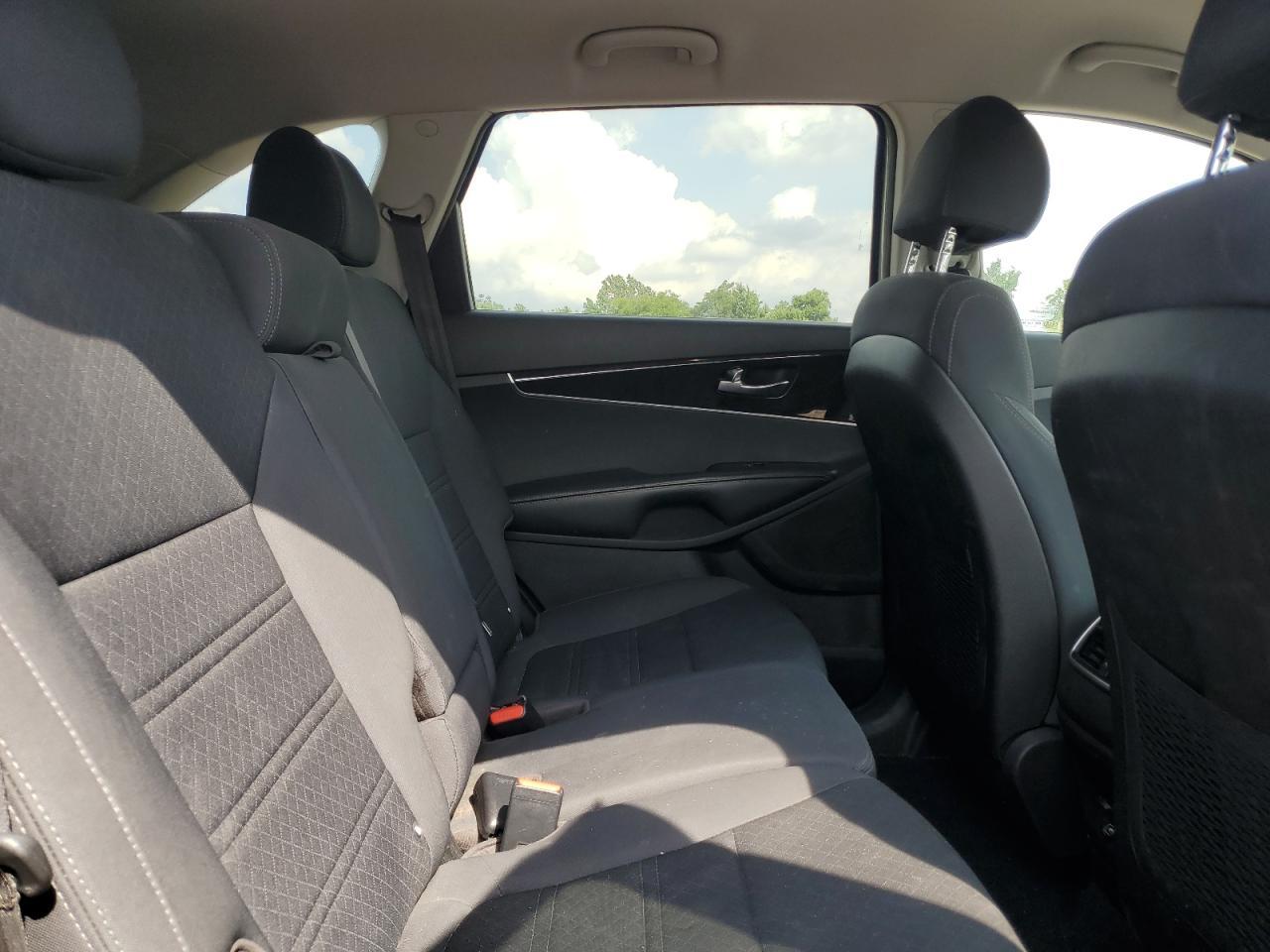 2018 KIA SORENTO
