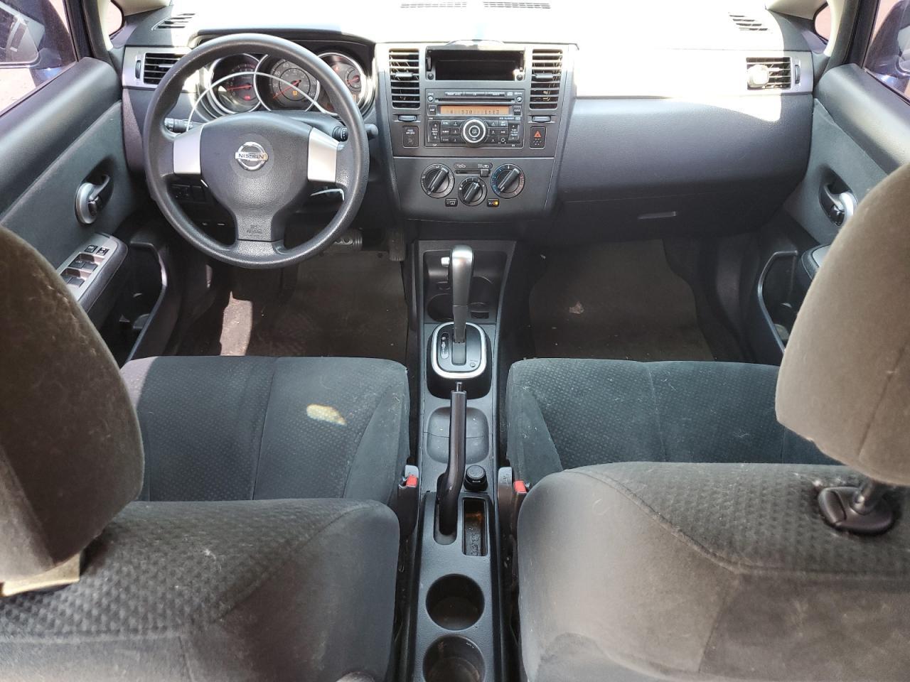 2011 NISSAN VERSA