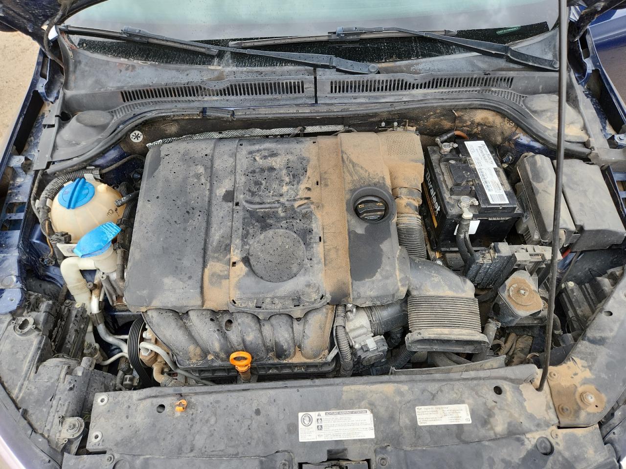 2013 VOLKSWAGEN JETTA