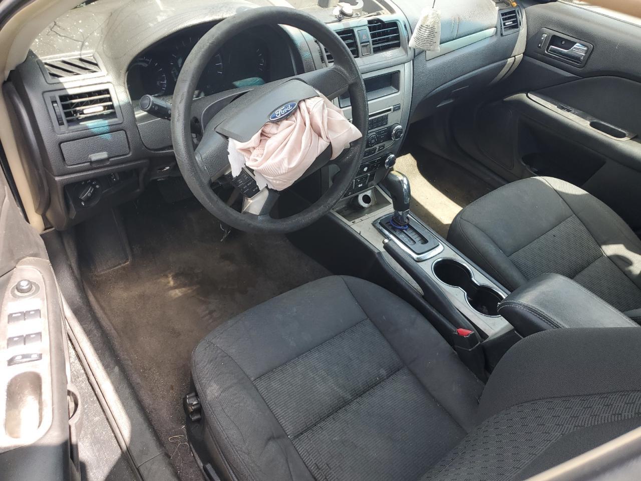 2011 FORD FUSION