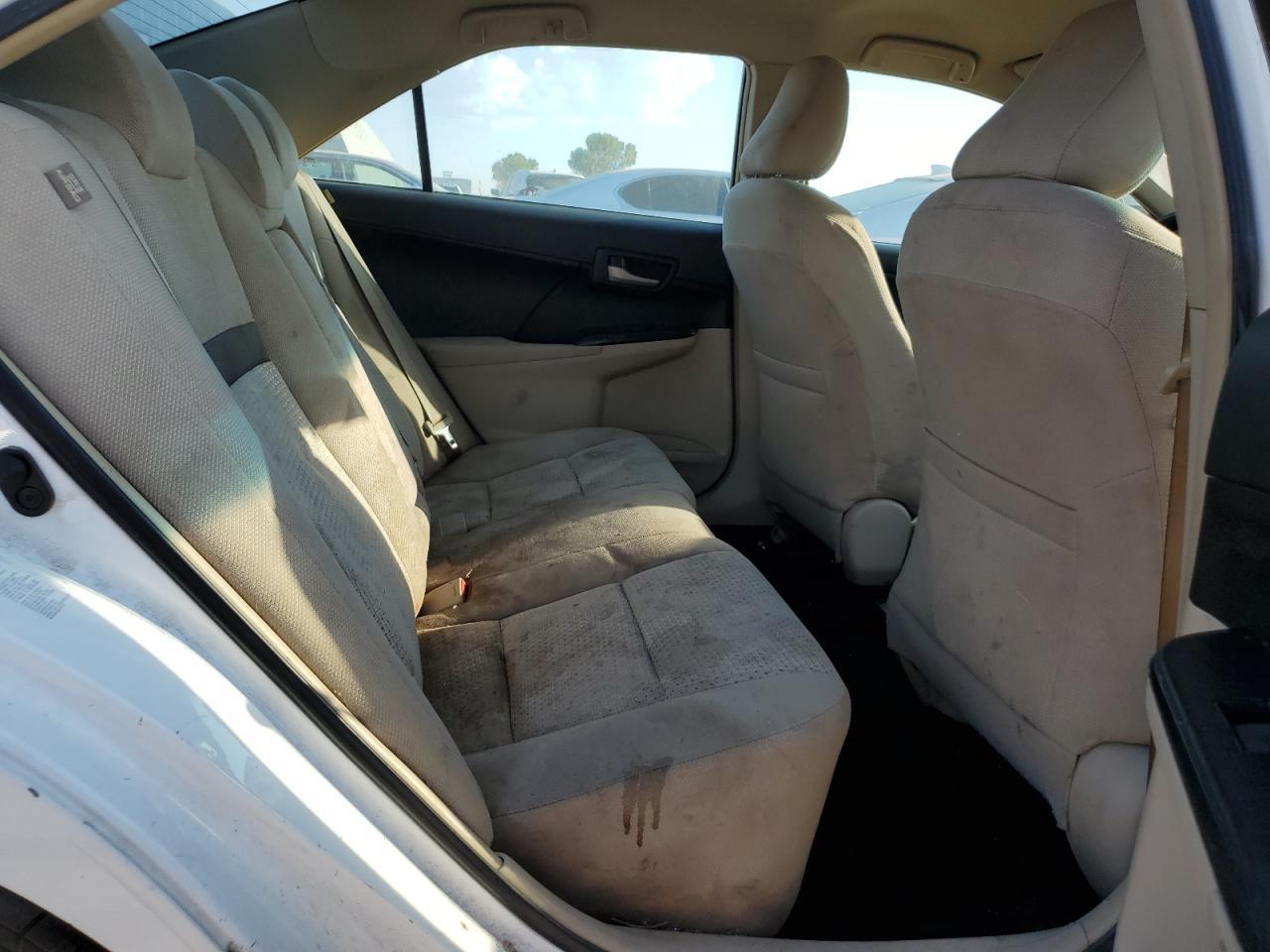 2014 TOYOTA CAMRY