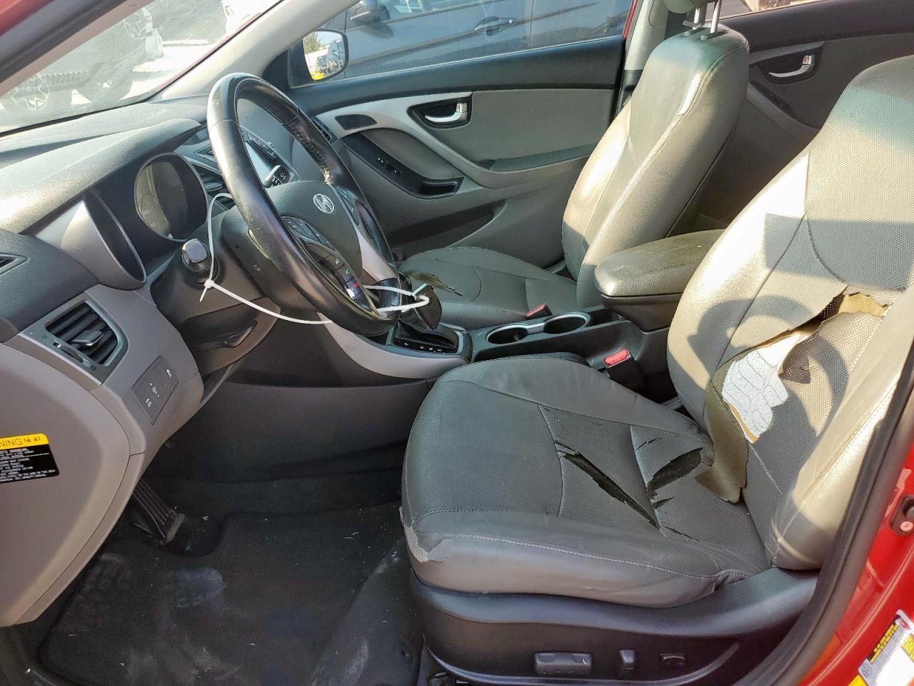 2016 HYUNDAI ELANTRA